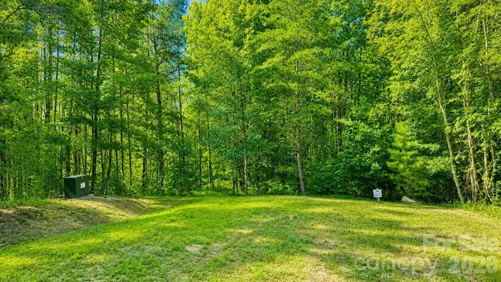 CB17 Emerald Court Lenoir NC 28634