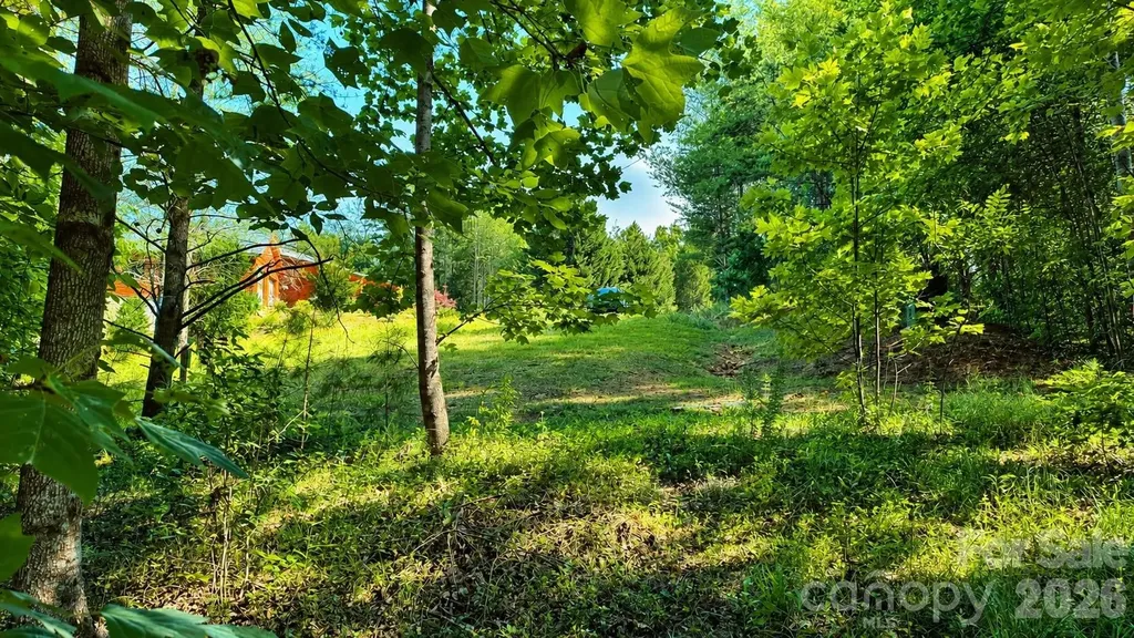 CB17 Emerald Court Lenoir NC 28634