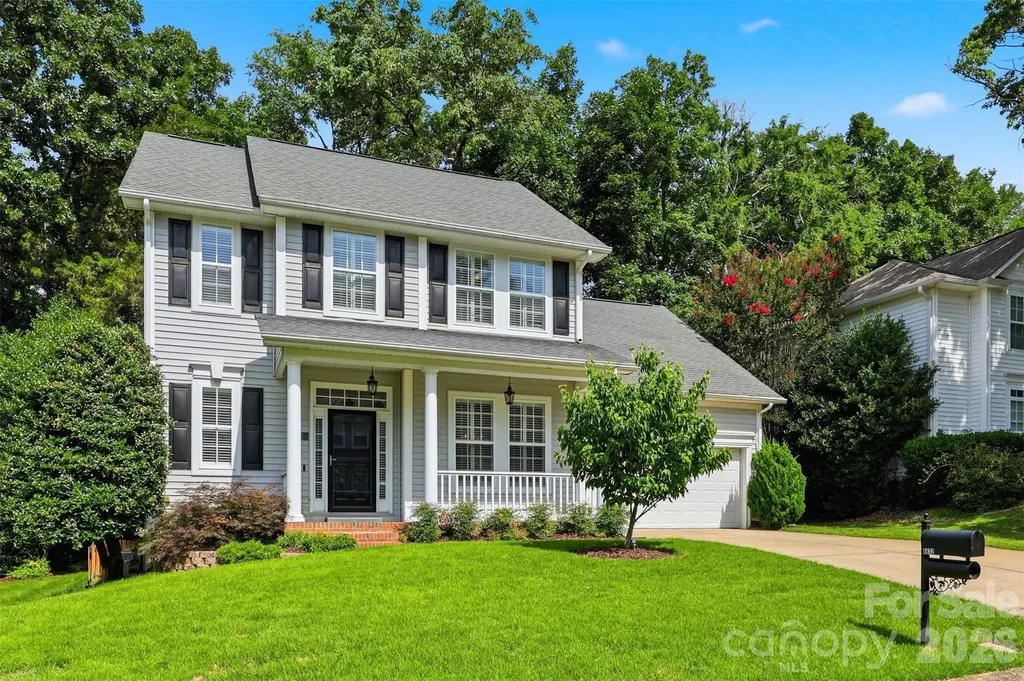 6832 Charter Hills Road Charlotte NC 28277