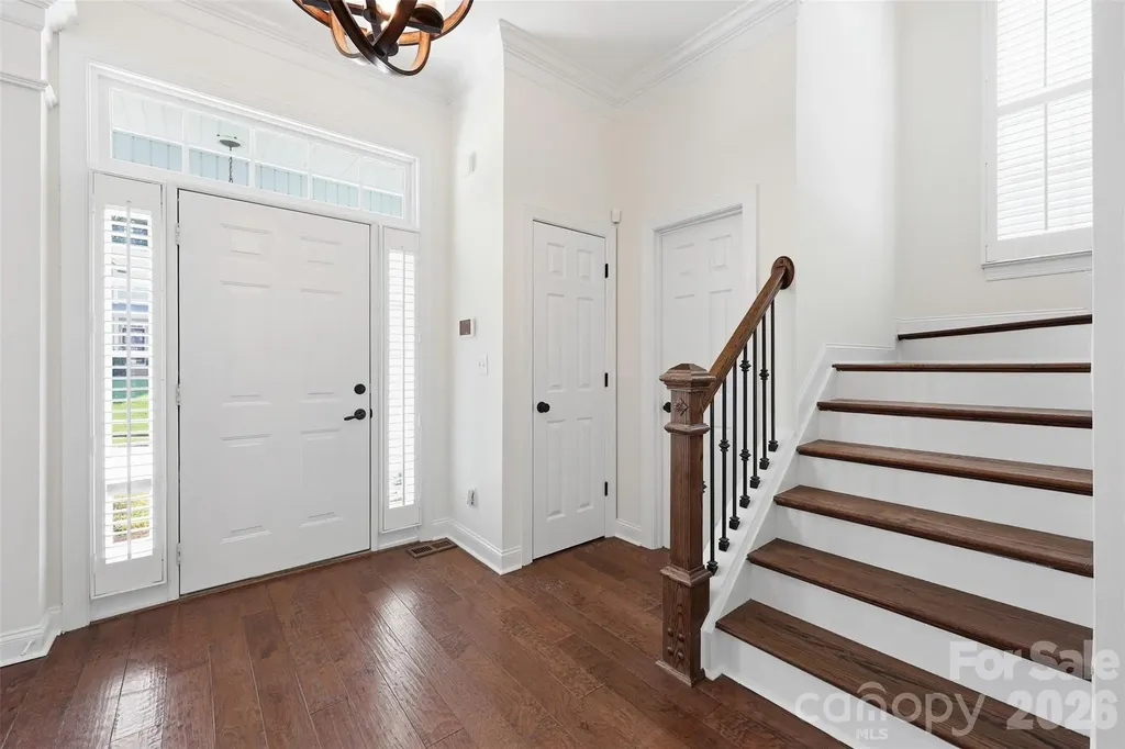 6832 Charter Hills Road Charlotte NC 28277