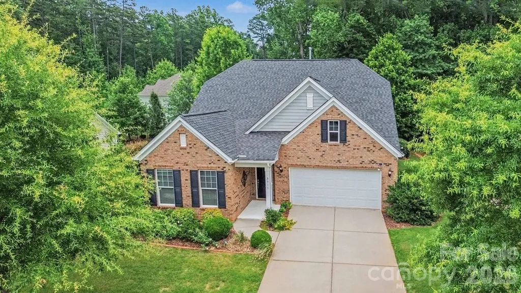 8911 Bur Lane Huntersville NC 28078
