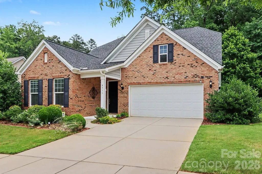 8911 Bur Lane Huntersville NC 28078