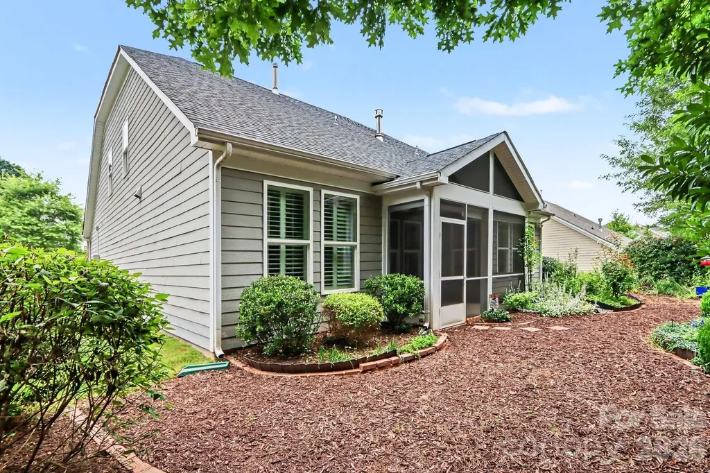 8911 Bur Lane Huntersville NC 28078
