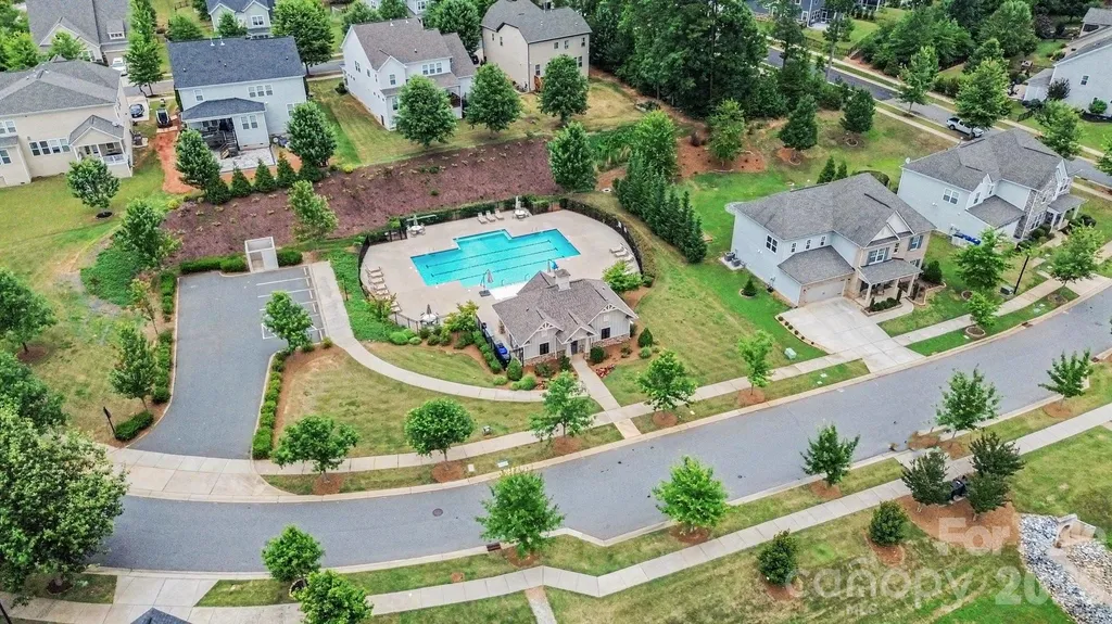 8911 Bur Lane Huntersville NC 28078