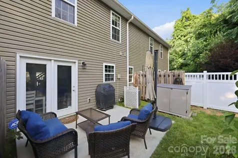 83 Sunny Meadows Boulevard Arden NC 28704
