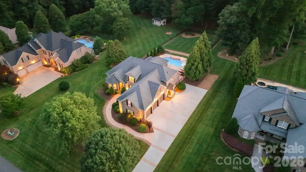 160 Riverchase Lane Mooresville NC 28115
