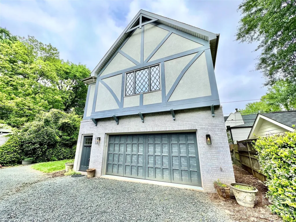 2637 Chesterfield Avenue Charlotte NC 28205