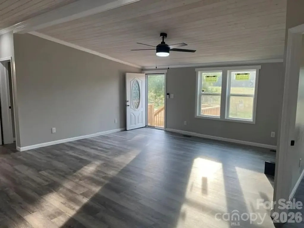 204 A L Fox Road Taylorsville NC 28681