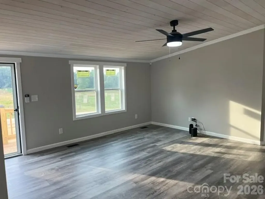 204 A L Fox Road Taylorsville NC 28681