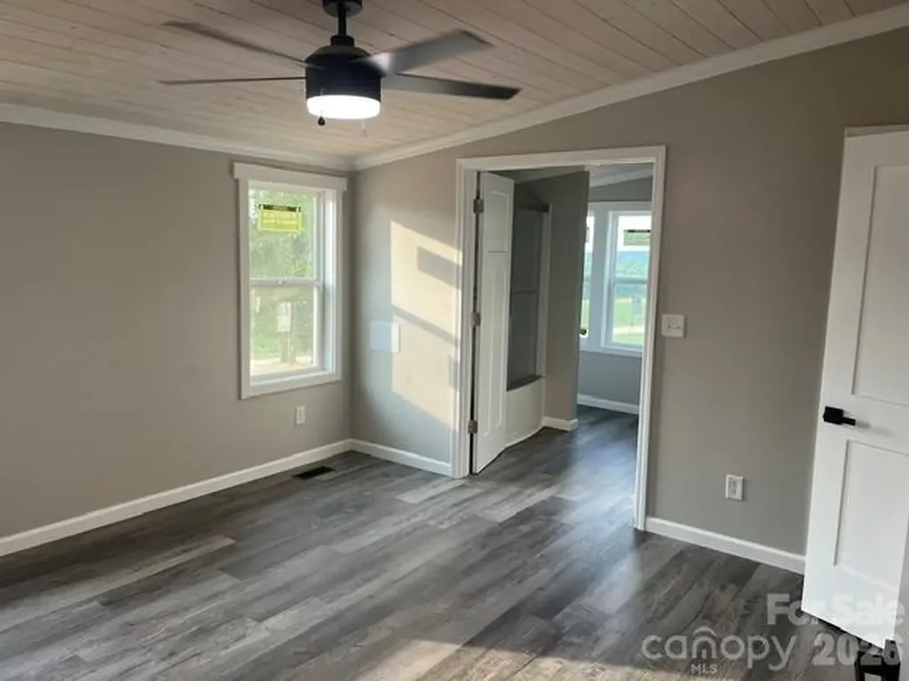 204 A L Fox Road Taylorsville NC 28681
