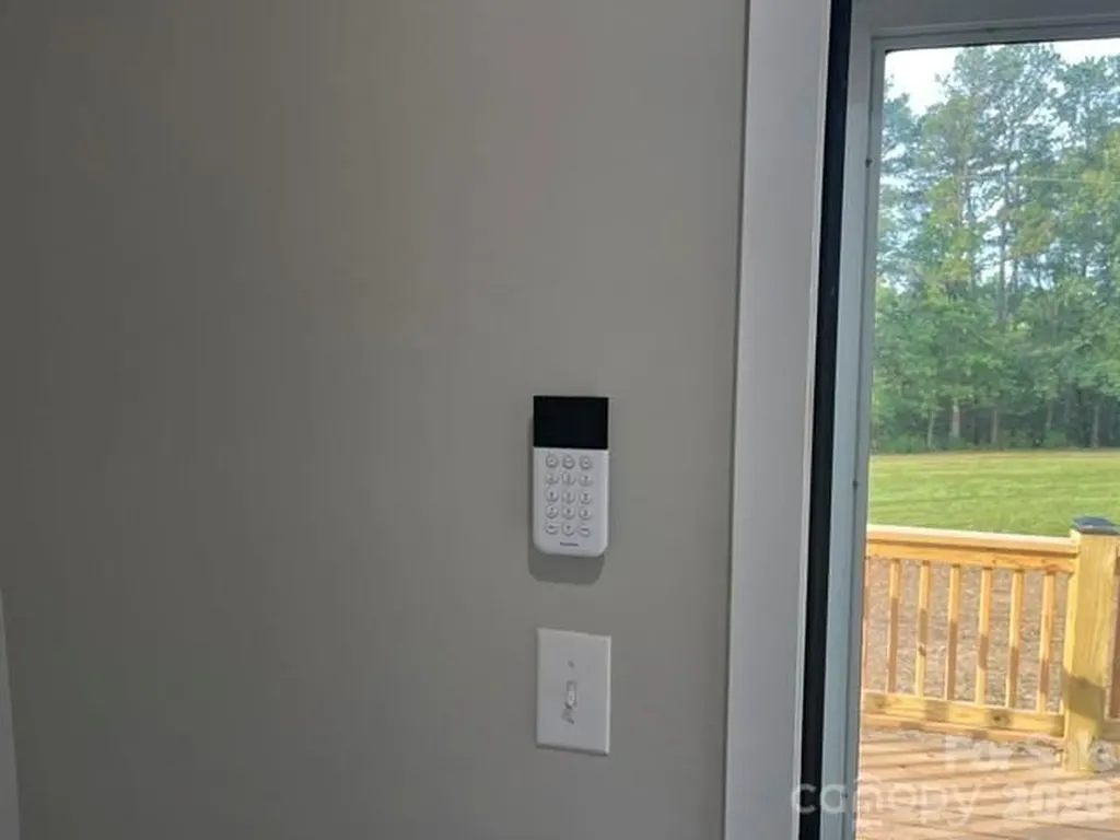 204 A L Fox Road Taylorsville NC 28681