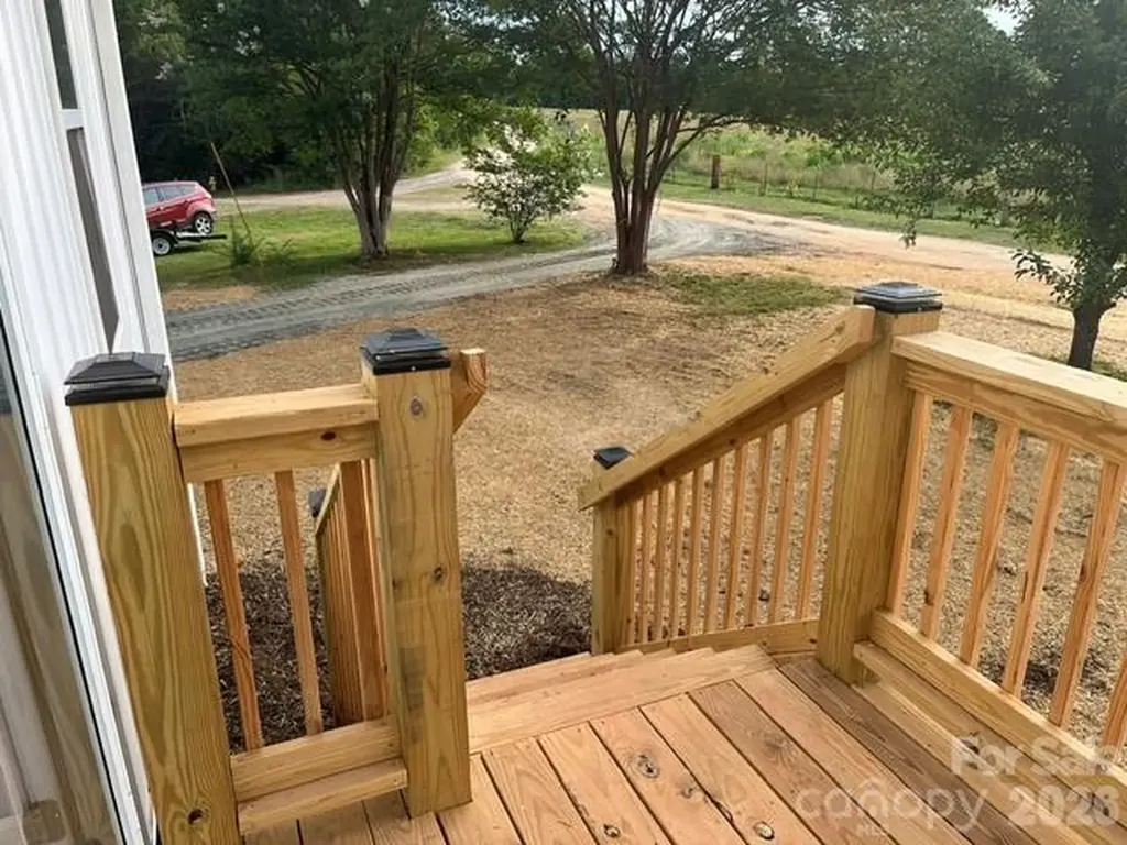 204 A L Fox Road Taylorsville NC 28681