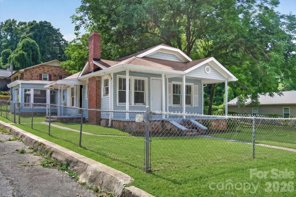 401 Pryor Street Gastonia NC 28052
