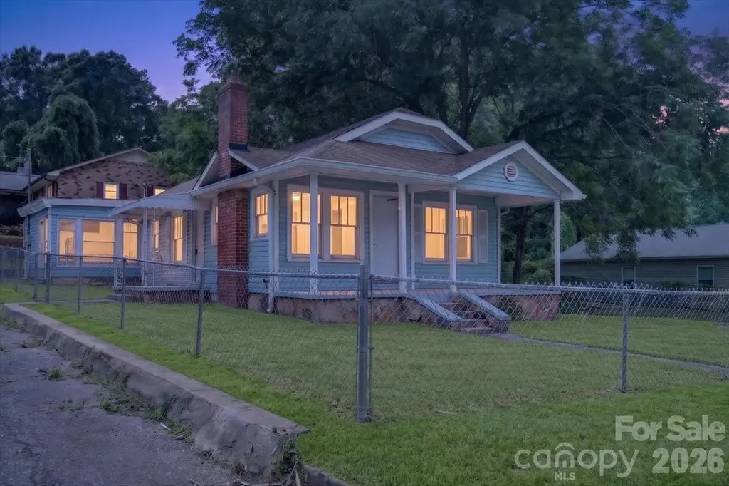 401 Pryor Street Gastonia NC 28052