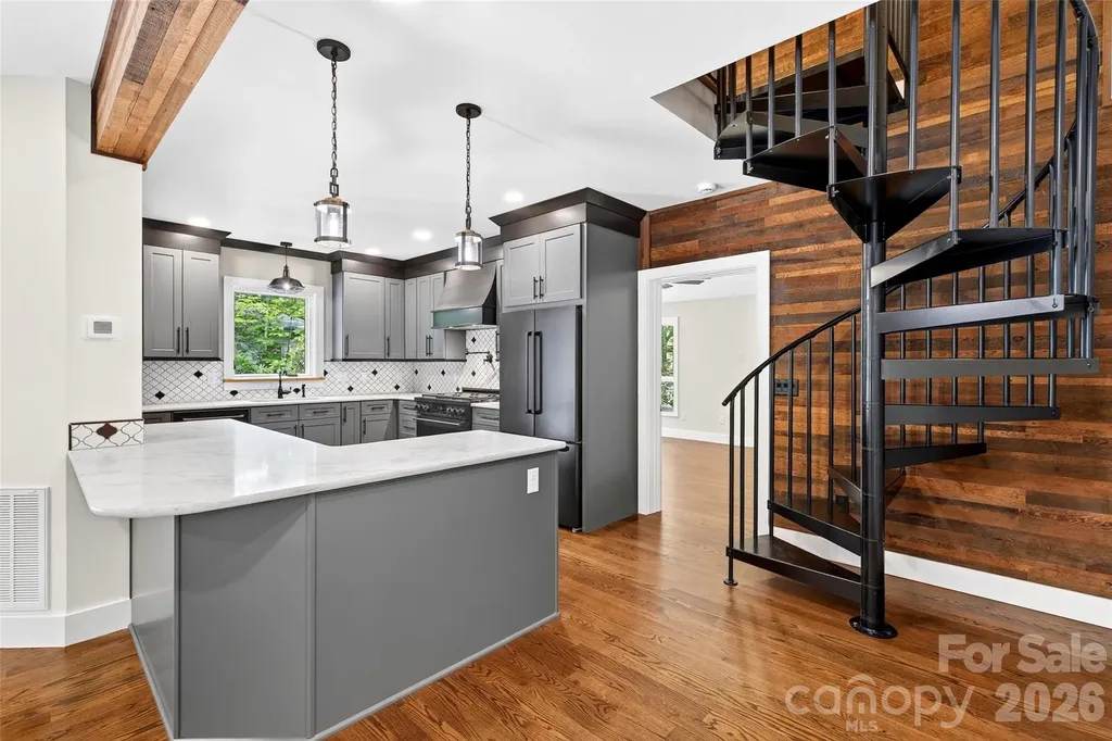 78 Tupper Road Black Mountain NC 28711