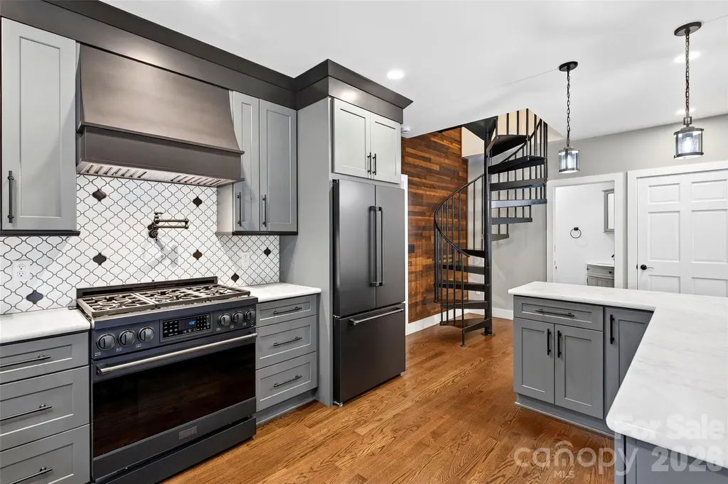 78 Tupper Road Black Mountain NC 28711