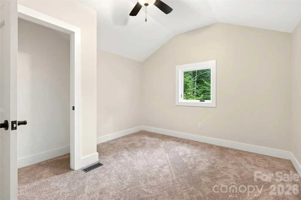78 Tupper Road Black Mountain NC 28711