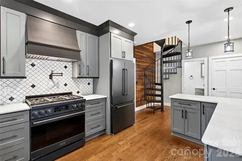78 Tupper Road Black Mountain NC 28711