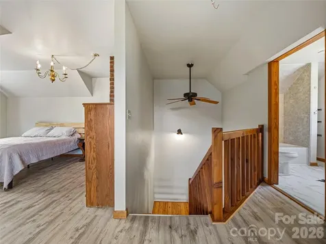 1856 Lickskillet Road Burnsville NC 28714