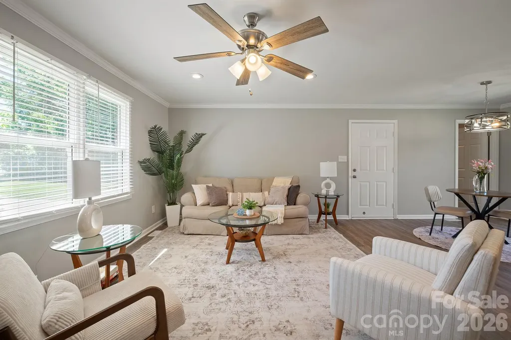 111 Lois Court Statesville NC 28625