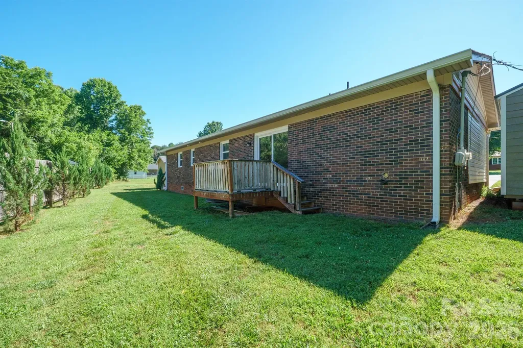 111 Lois Court Statesville NC 28625