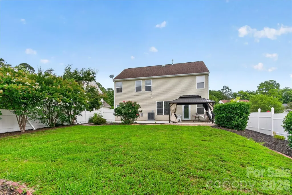 8939 Firestreak Drive Charlotte NC 28216