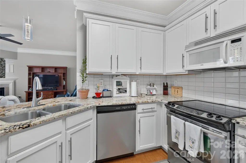 8939 Firestreak Drive Charlotte NC 28216
