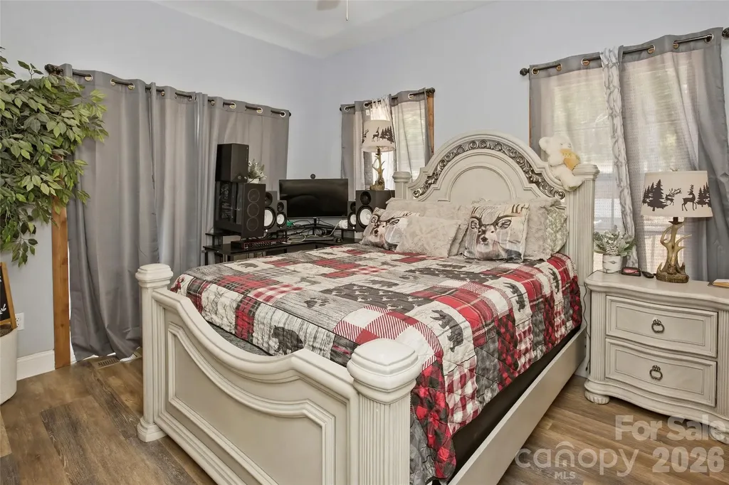 301 Mcginnis Drive Old Fort NC 28762