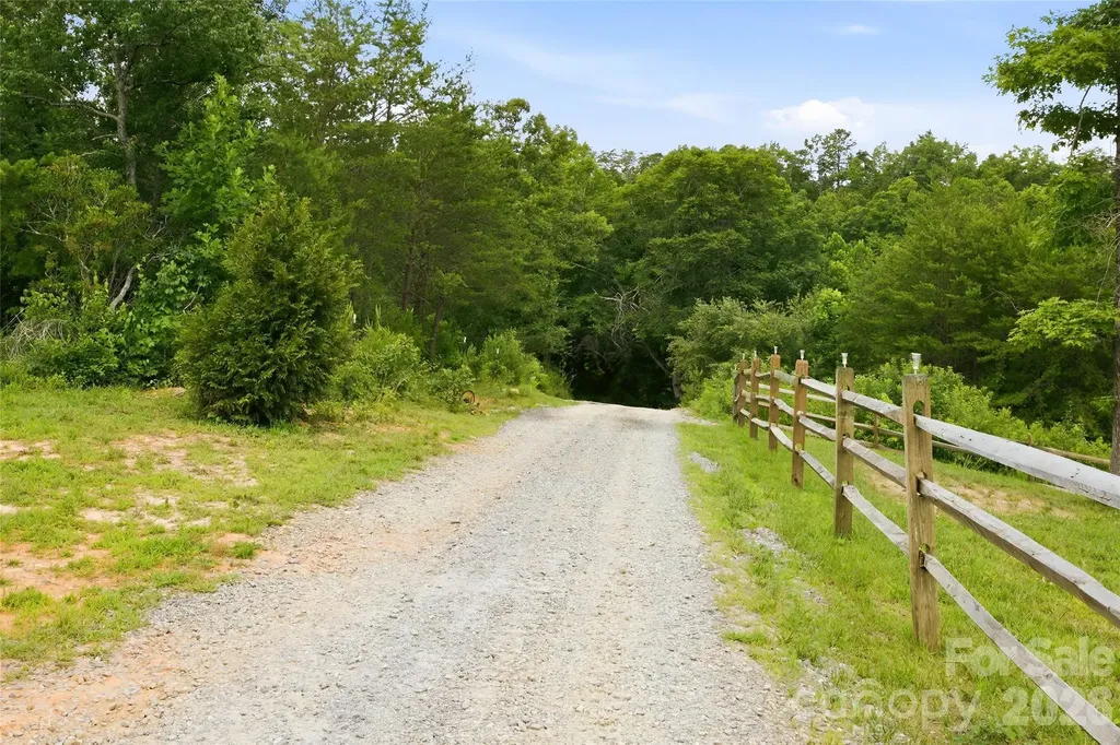 301 Mcginnis Drive Old Fort NC 28762
