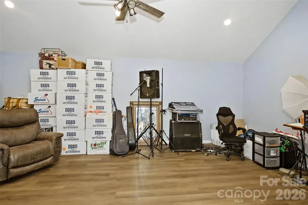 301 Mcginnis Drive Old Fort NC 28762