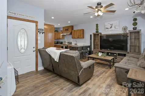 301 Mcginnis Drive Old Fort NC 28762