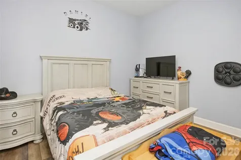 301 Mcginnis Drive Old Fort NC 28762