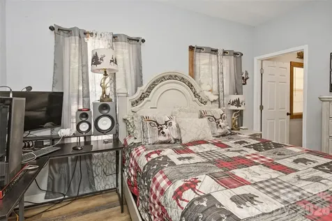 301 Mcginnis Drive Old Fort NC 28762