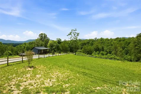 301 Mcginnis Drive Old Fort NC 28762