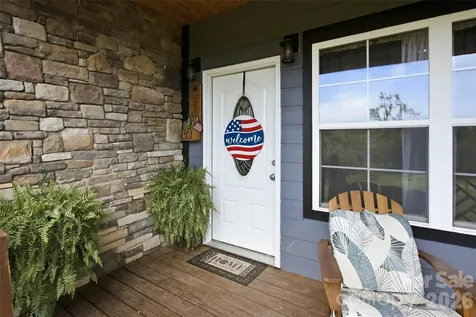 301 Mcginnis Drive Old Fort NC 28762