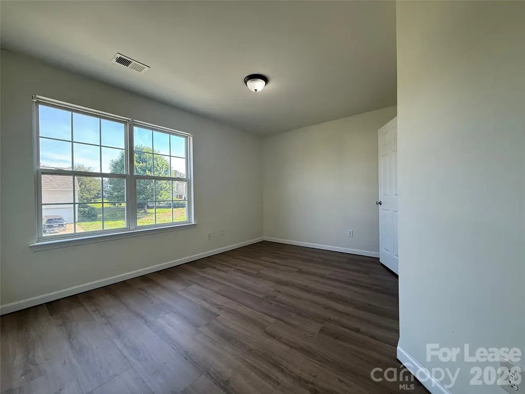 5103 Stowe Derby Drive Charlotte NC 28278