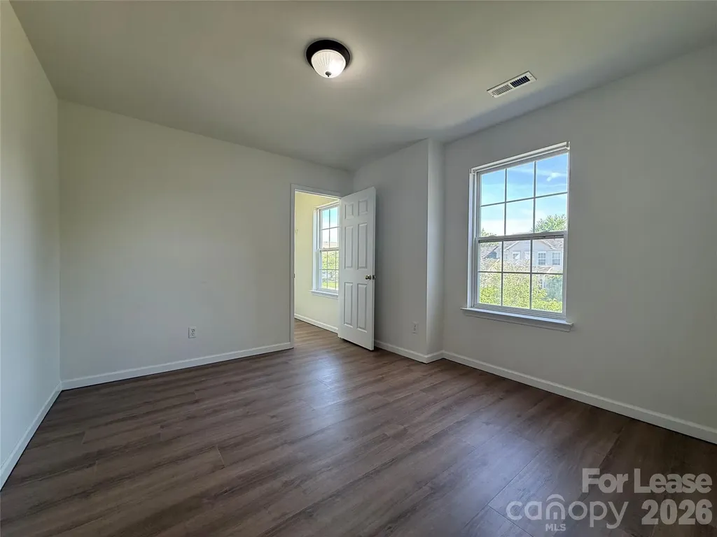 5103 Stowe Derby Drive Charlotte NC 28278
