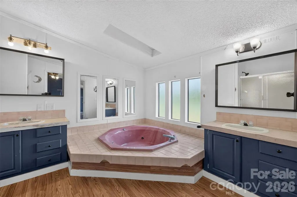 2596 Midnight Drive Claremont NC 28610