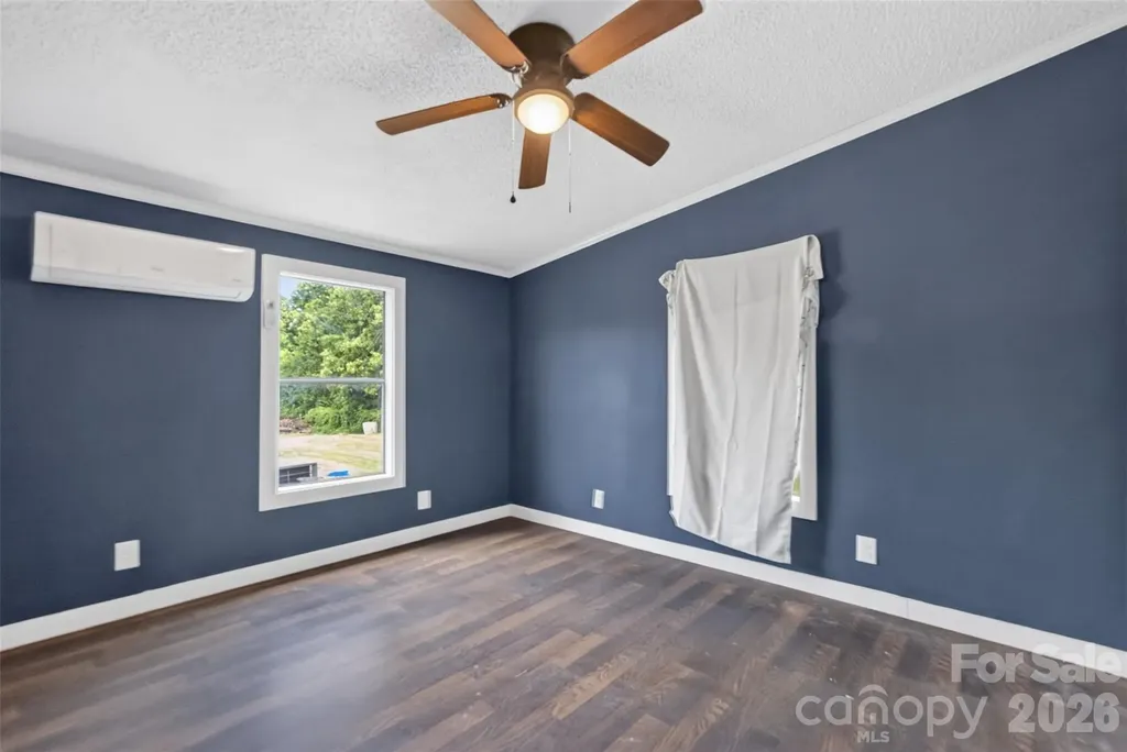 2596 Midnight Drive Claremont NC 28610