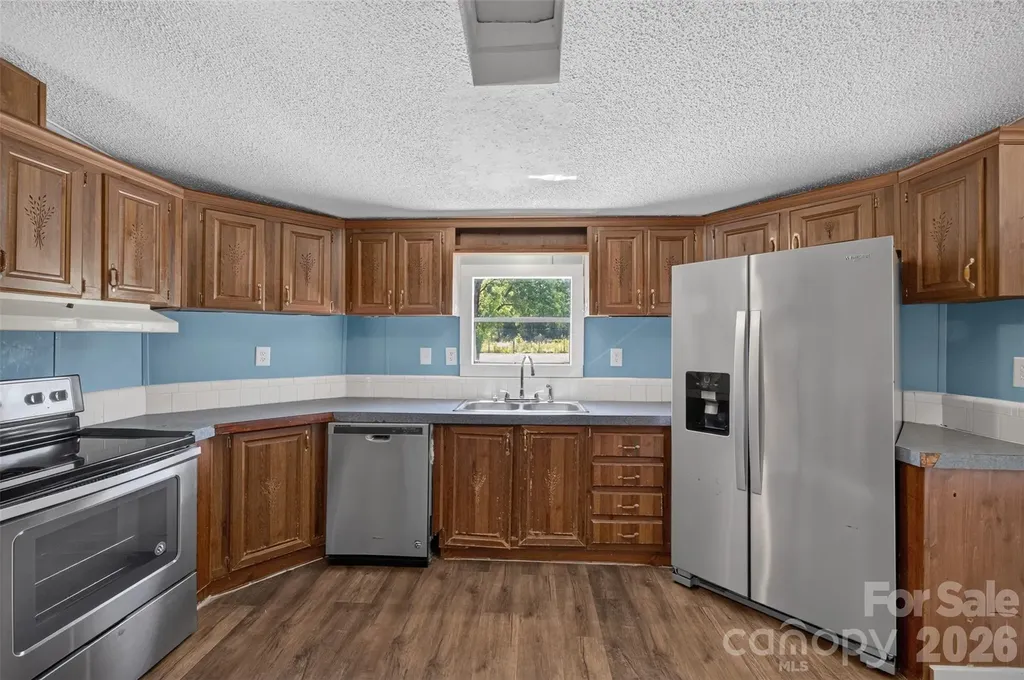 2596 Midnight Drive Claremont NC 28610