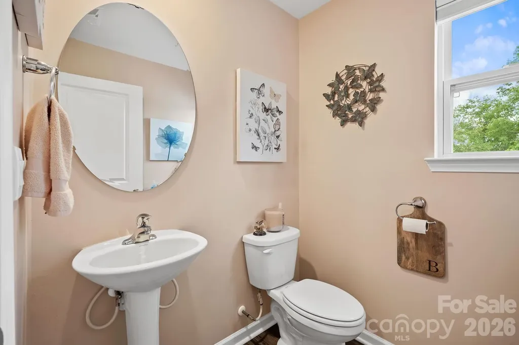 10 Benedict Lane Weaverville NC 28787