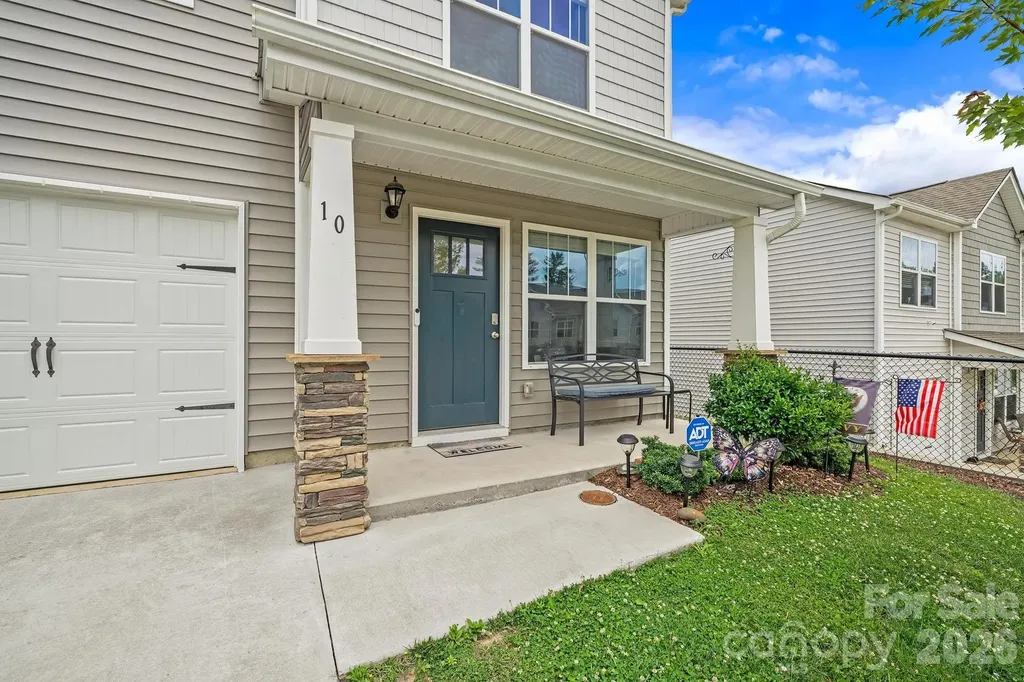 10 Benedict Lane Weaverville NC 28787