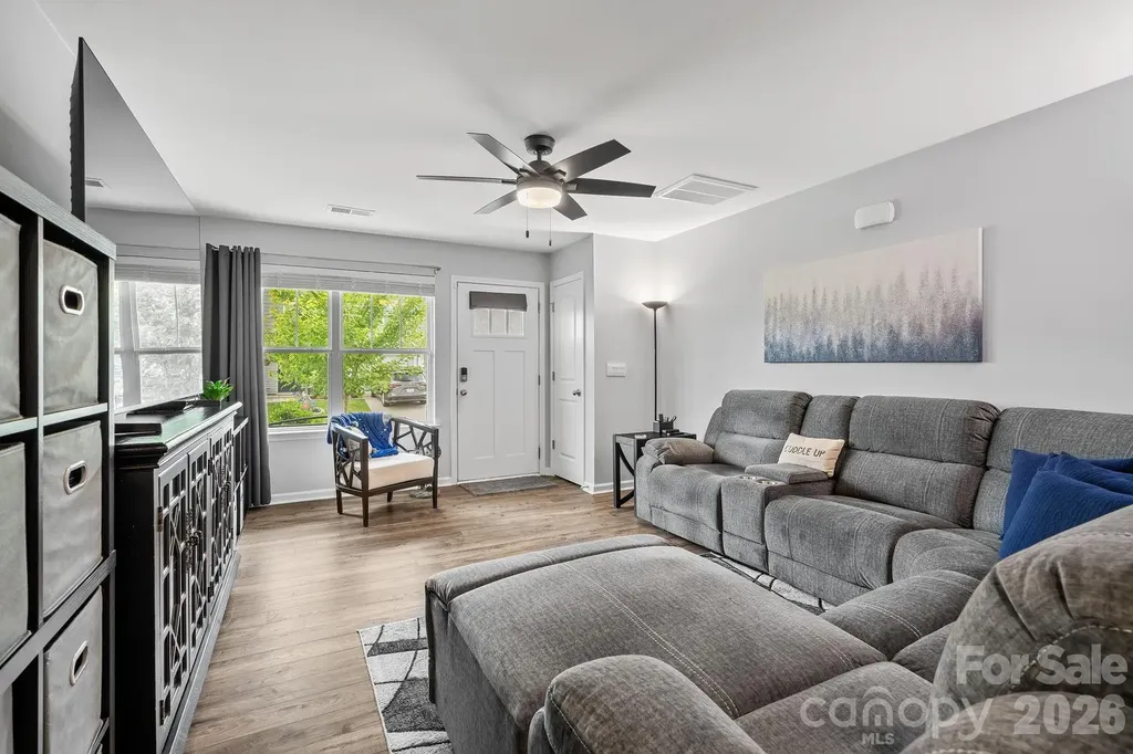 10 Benedict Lane Weaverville NC 28787