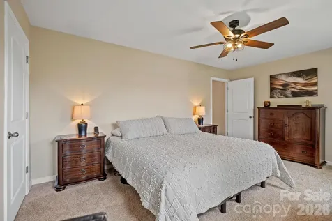 10 Benedict Lane Weaverville NC 28787