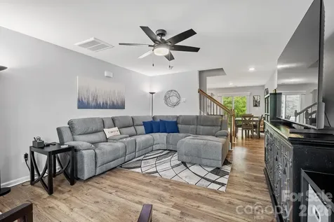 10 Benedict Lane Weaverville NC 28787