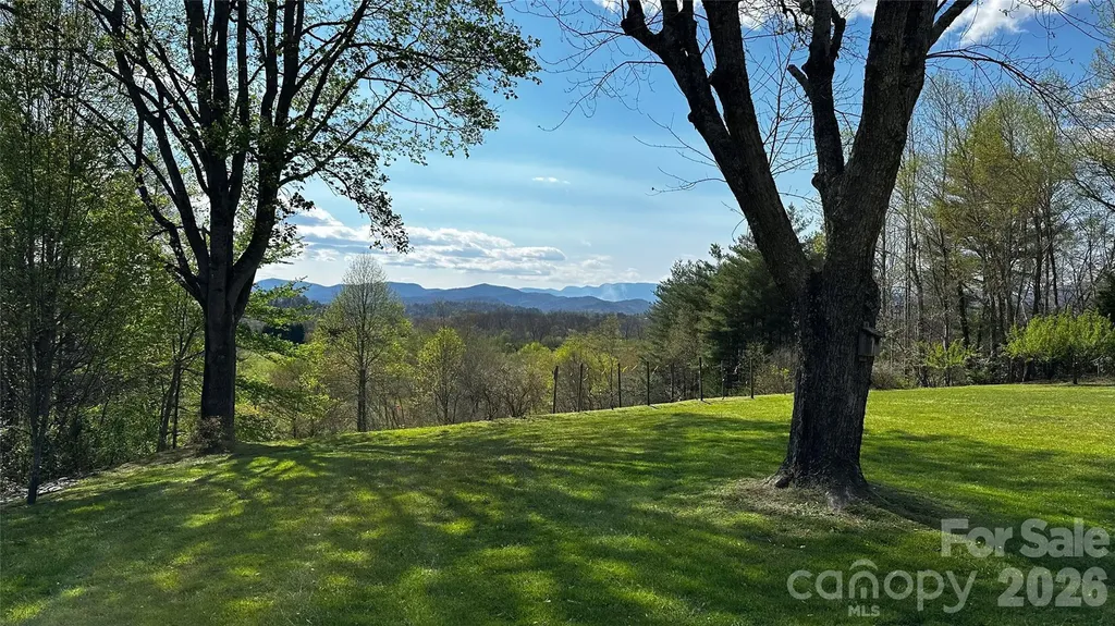 293 Sun Meadow Lane Pisgah Forest NC 28768