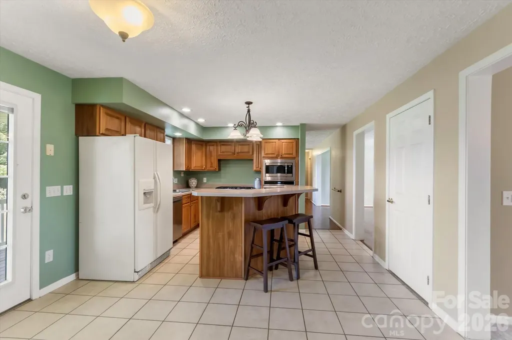 293 Sun Meadow Lane Pisgah Forest NC 28768