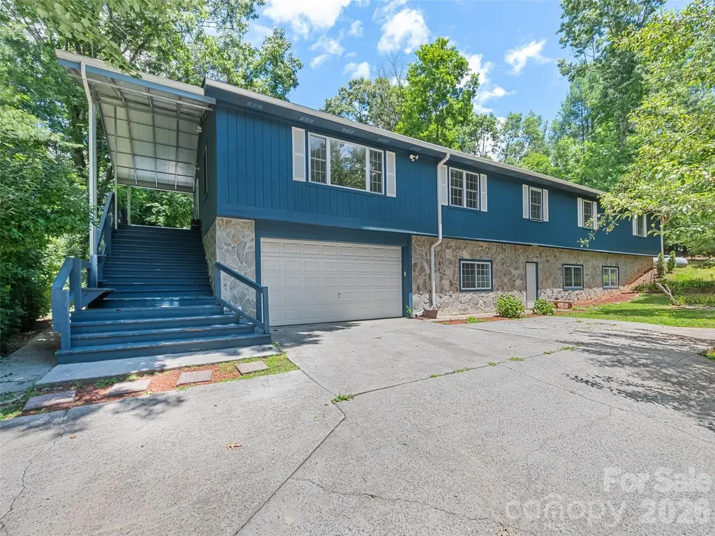 18 Bran Rick Lane Arden NC 28704