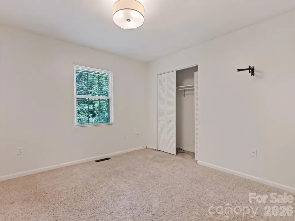 18 Bran Rick Lane Arden NC 28704