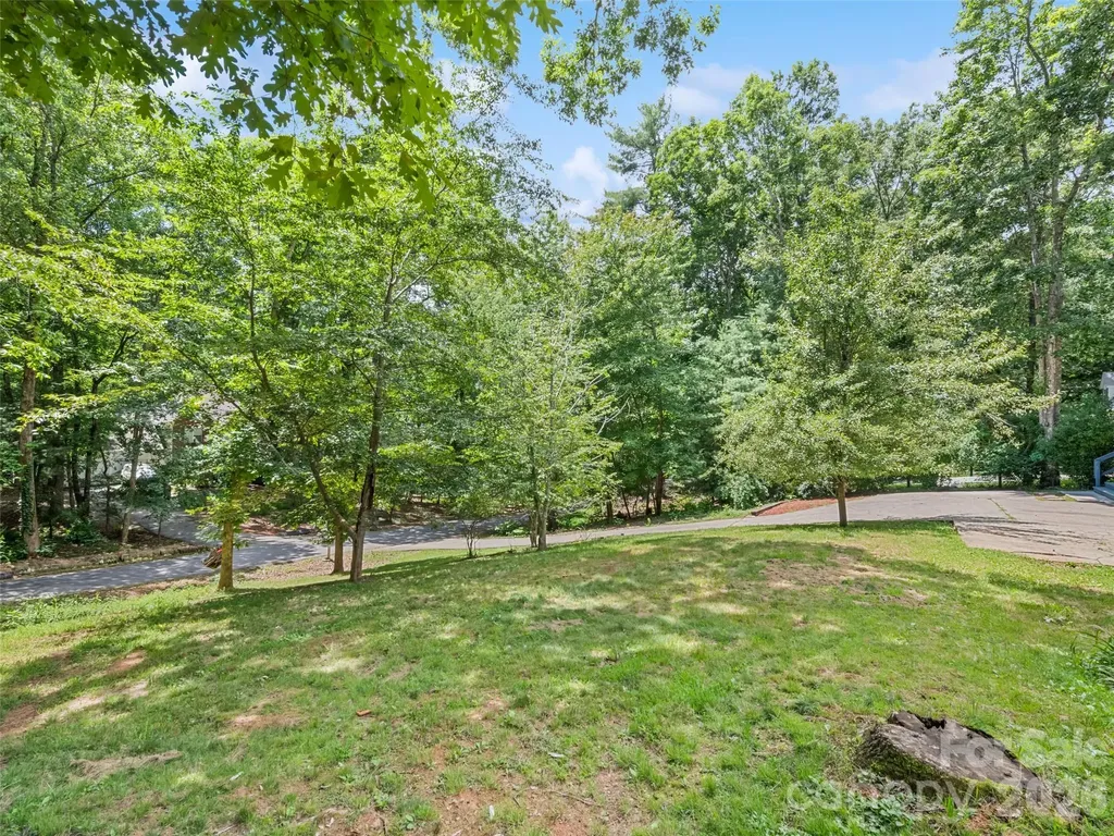18 Bran Rick Lane Arden NC 28704